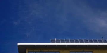 New Tax Incentives for US Businesses Investing in Renewable Energy in 2025 - Cover Image
